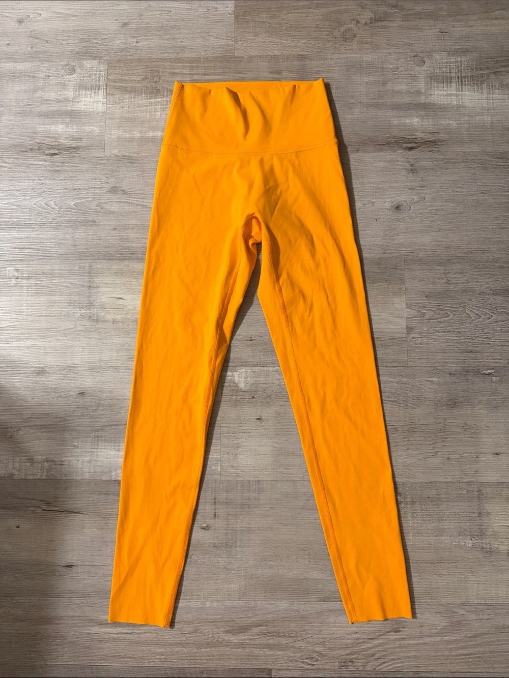 Women’s aerie orange leggings 🧡